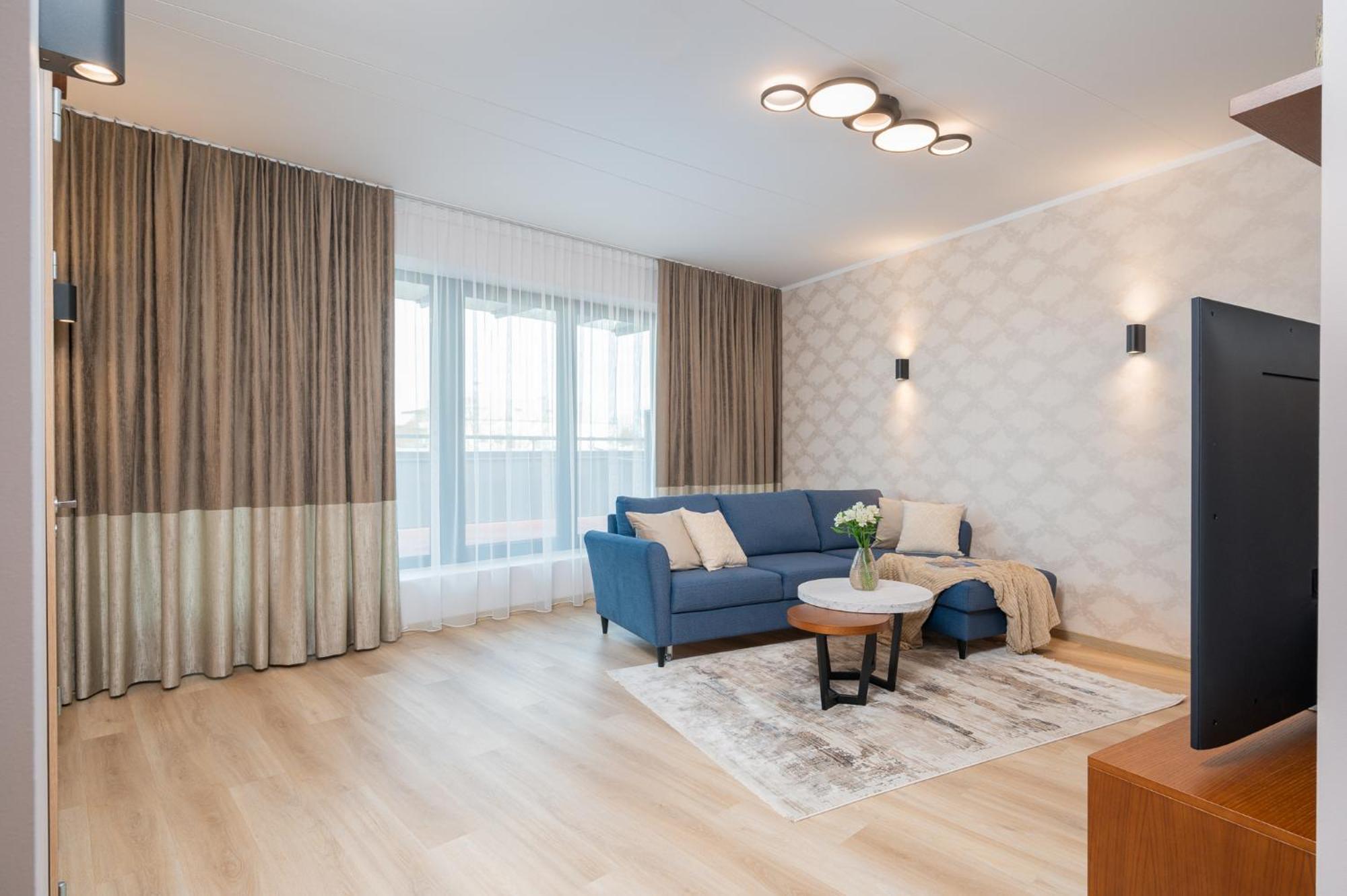 Aatrium Kinnisvara Riia Str 22 Apartment 80 M2 With 45 M2 Terrace Tartu Eksteriør billede